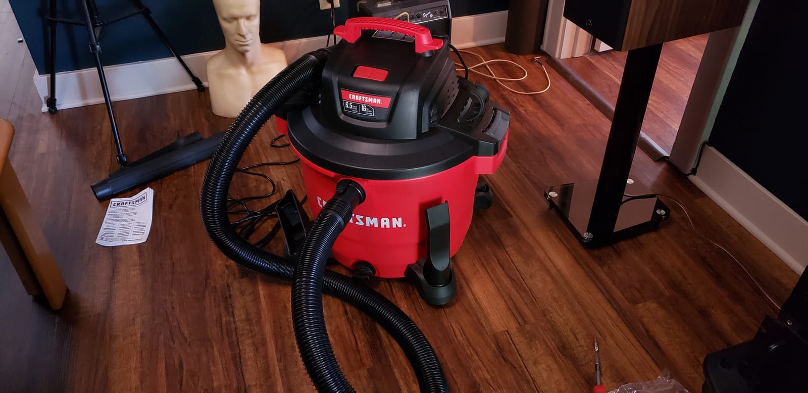 CRAFTSMAN CMXEVBE17595 16 Gallon 6.5 Peak HP Wet Dry Shop Vacuum customer photo 1