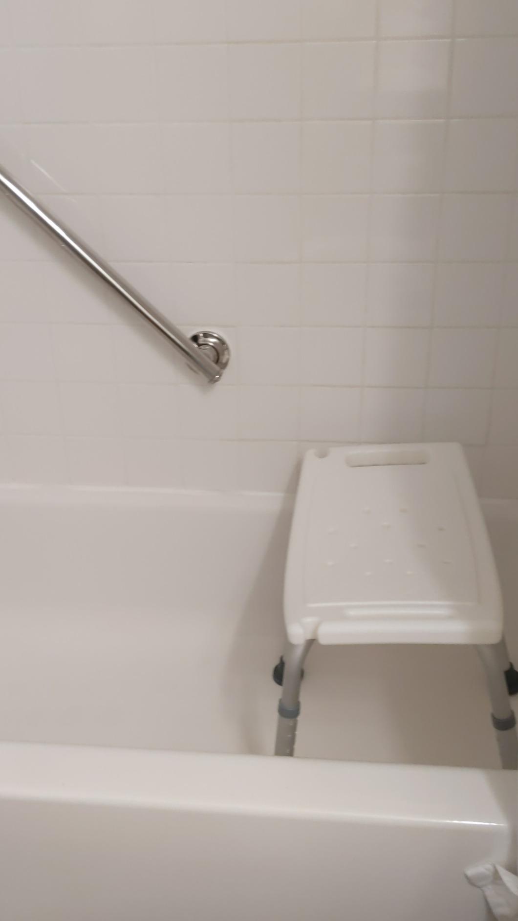 Vaunn Tool-Free Assembly Adjustable Shower Chair Spa Bathtub Seat Bench with Removable Back, Aluminum, White customer photo 2