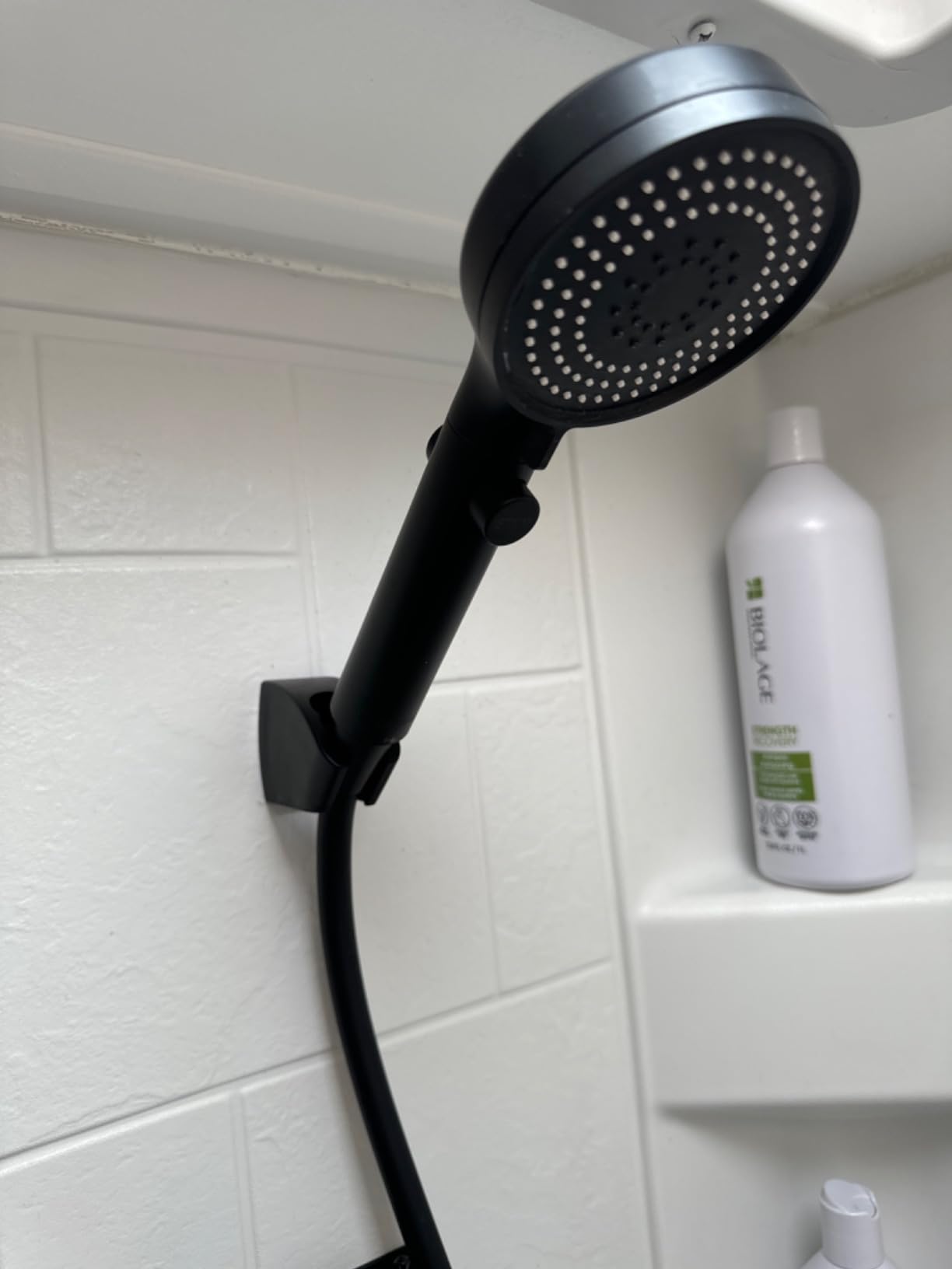 RV Shower Head with Hose, High Pressure Shower Head with Handheld On Off Switch, Travel Trailer, Motorhome and Boat and Camper Must Have RV Accessories Replacement Part, Matte Black customer photo 2