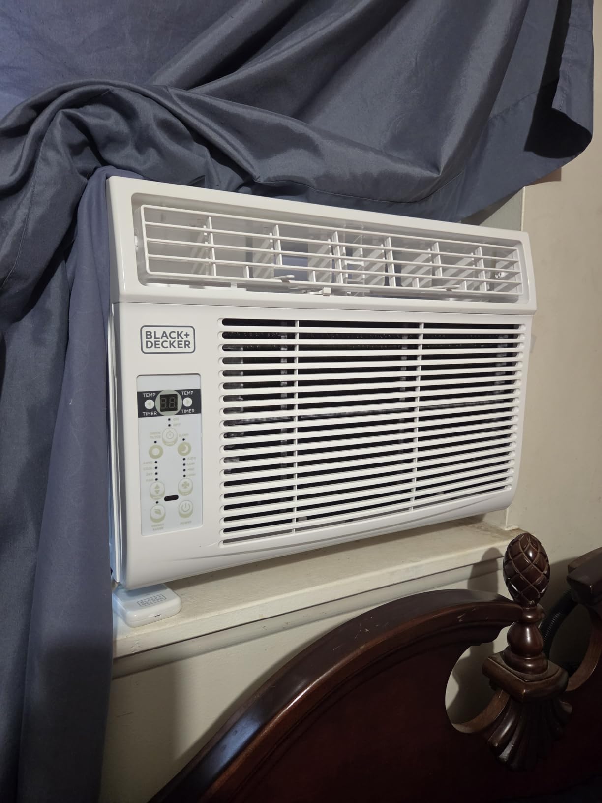 BLACK+DECKER Window Air Conditioner 12000 BTU, BD12WT6, White customer photo 2