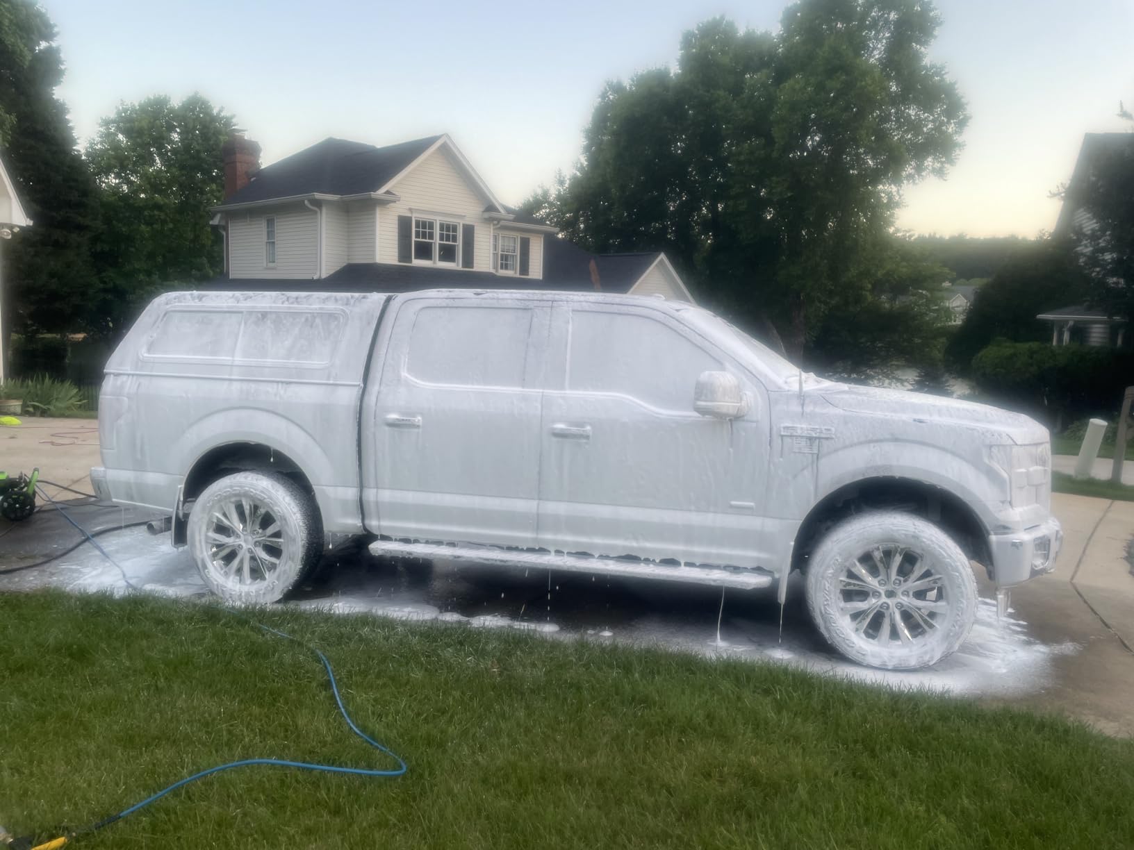 Chemical Guys, Big Mouth Max Foam Cannon for Pressure Washers, 34 oz Bottle customer photo 1