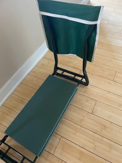 KVR Upgraded Garden Kneeler and Seat with Thicken & Widen Soft Kneeling Pad,Heavy Duty Foldable Gardener Stool with 2 Tool Pouches,Gardening Gifts for Women Mom Men Seniors¡­… customer photo 2