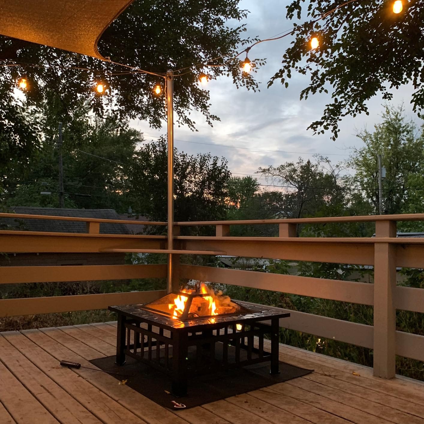 Devoko Outdoor Fire Pit, 32 Inch Firepit Table Metal Outdoor Fireplaces customer photo 2
