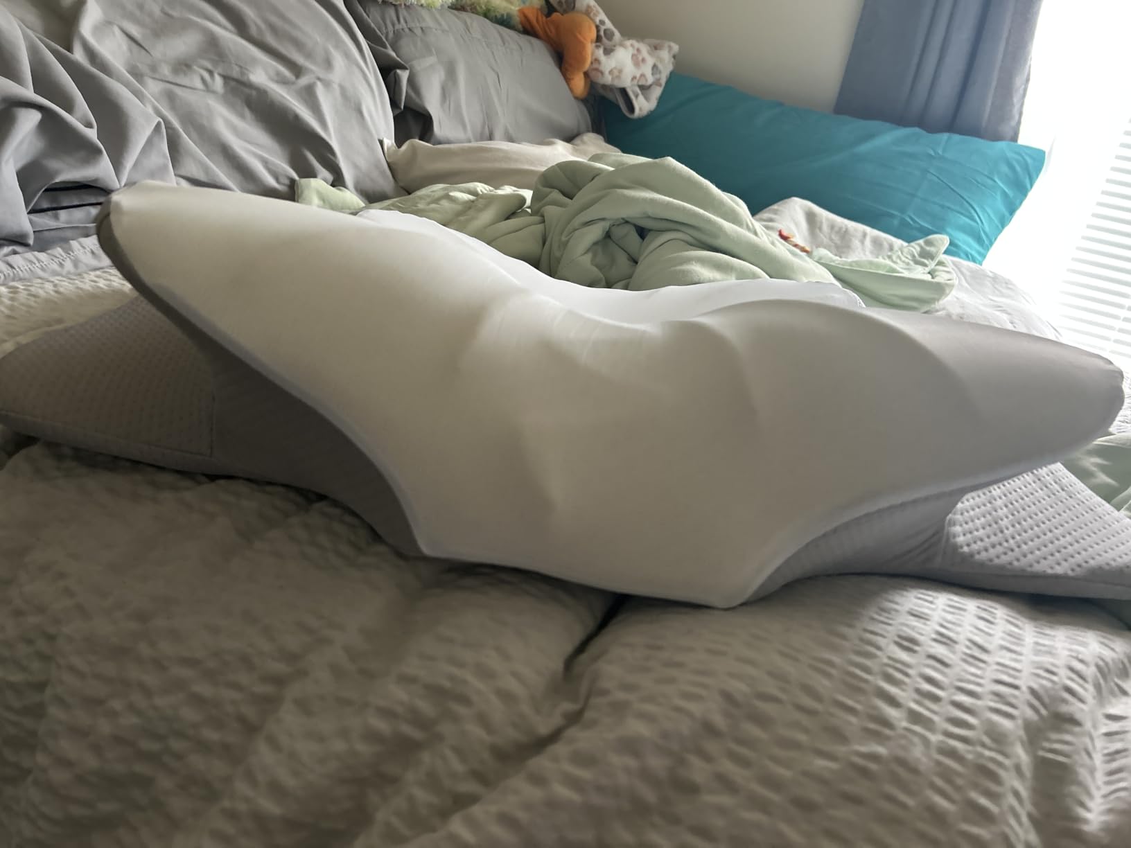 DONAMA Cervical Pillow for Neck and Shoulder Pain Relief, Cooling Contour Memory Foam Pillow, Dual-Height Ergonomic Neck Support Pillow for Side Back Stomach Sleepers with Removable Pillowcase customer photo 1