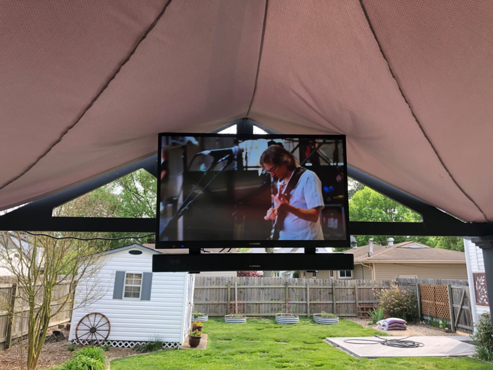 Furrion Aurora 50-Inch Partial-Sun 4K Outdoor Smart TV - Weatherproof Television w/ HDR10, Anti-Glare, 750-Nit LED Screen, Impact-Resistant Screen, External Antenna for Partially Sunny Outdoor Areas customer photo 2