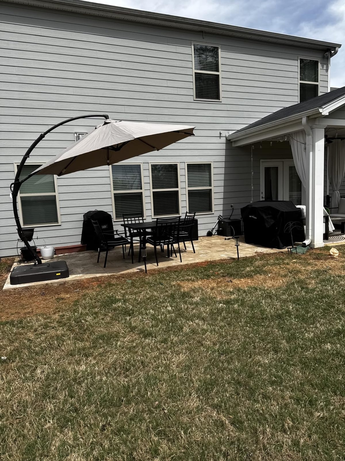 LAUSAINT HOME Outdoor Patio Umbrella with Base included, 11 FT Deluxe Curvy Cantilever Umbrella Heavy Duty Offset Hanging Umbrella with 360° Rotation for Market, Pool, Garden, Backyard, Deck (Beige) customer photo 2