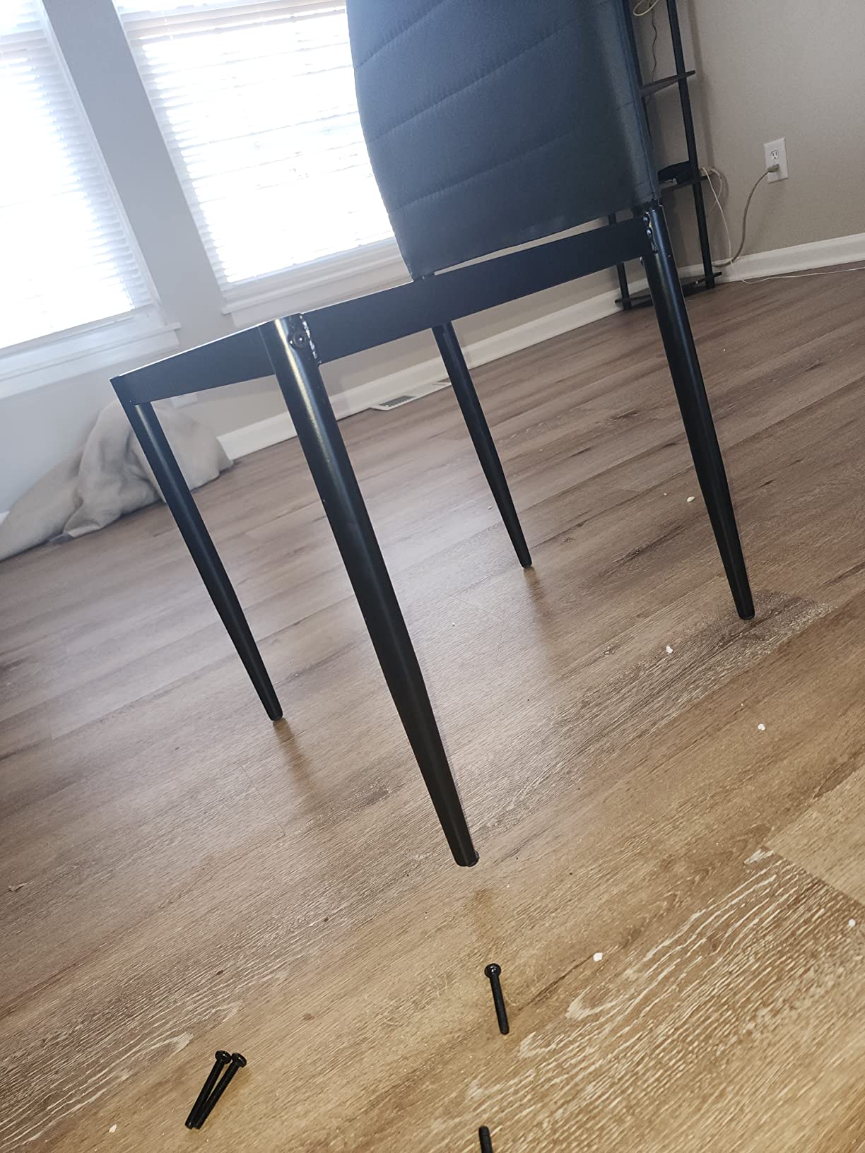 Bealife Kitchen Dining Table Set for 6, Tempered Glass 7 Piece - Black customer photo 1