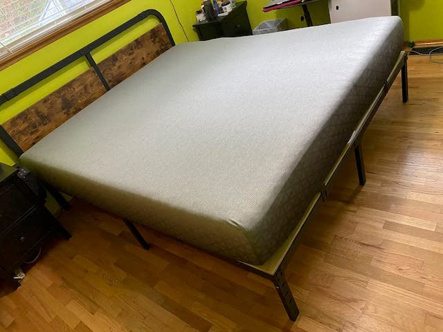 BOSRII Queen Size Bed Frame with Headboard and Footboard, 18 Inches High, 3500 Pounds Heavy Duty Metal Slats Support for Mattress, No Box Spring Needed, Noise-Free, Black customer photo 1