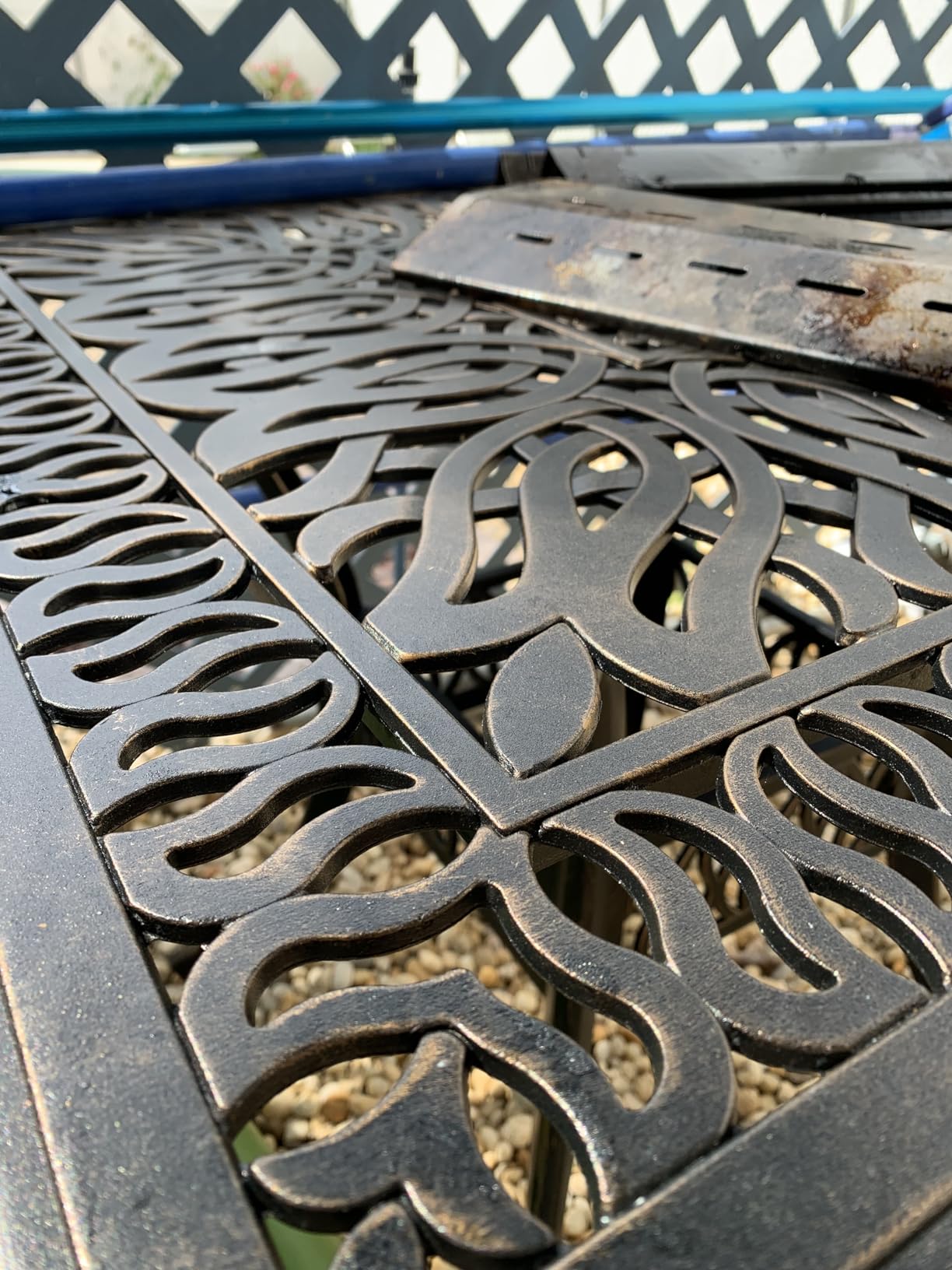 Tangkula 35.4 Inches Square Cast Aluminum Outdoor Dining Table customer photo 1