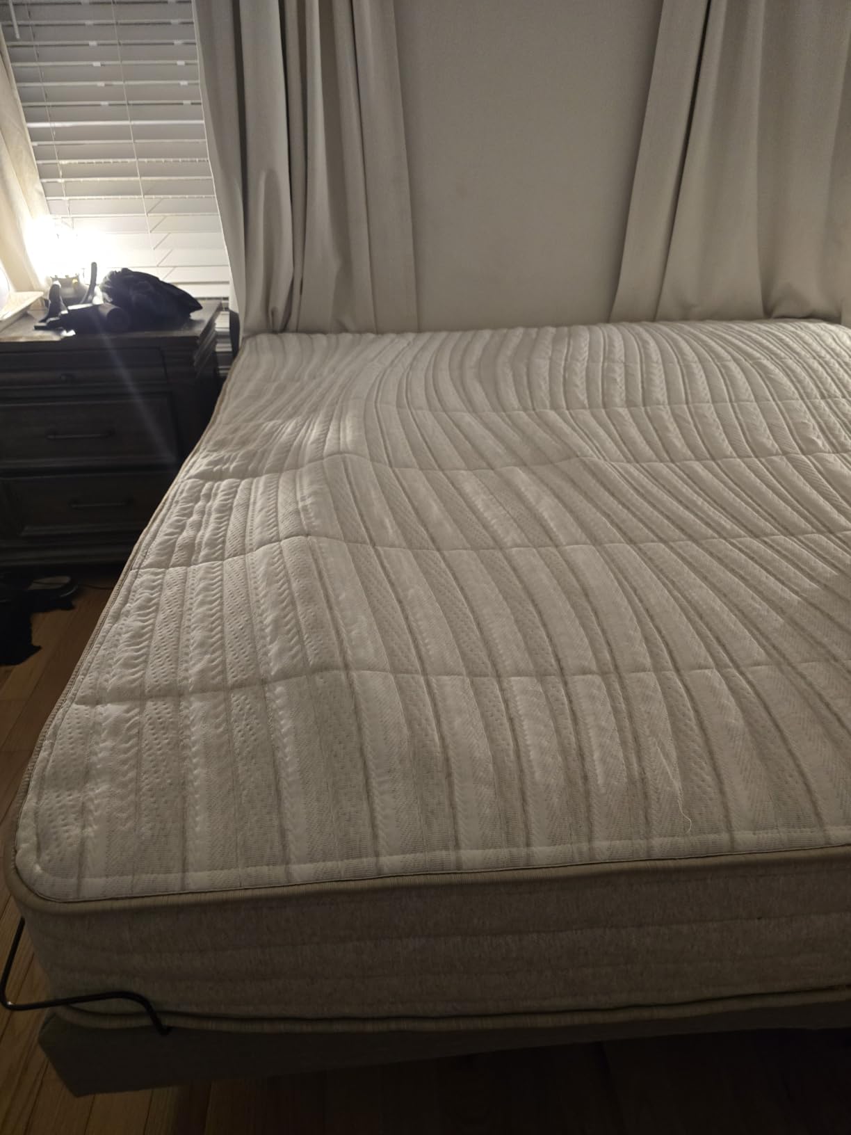 Ethical Mattress Co 10-inch Organic Hybrid Mattress, Non Toxic, Queen customer photo 2