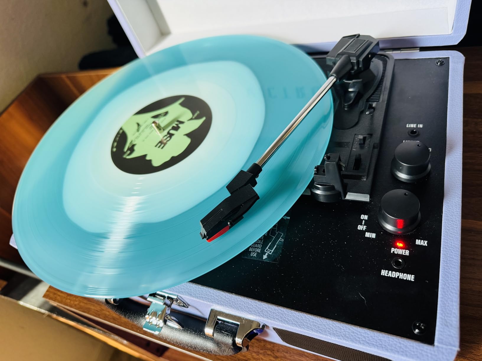Victrola Journey - Bluetooth Suitcase Record Player - Smoky Blue customer photo 2