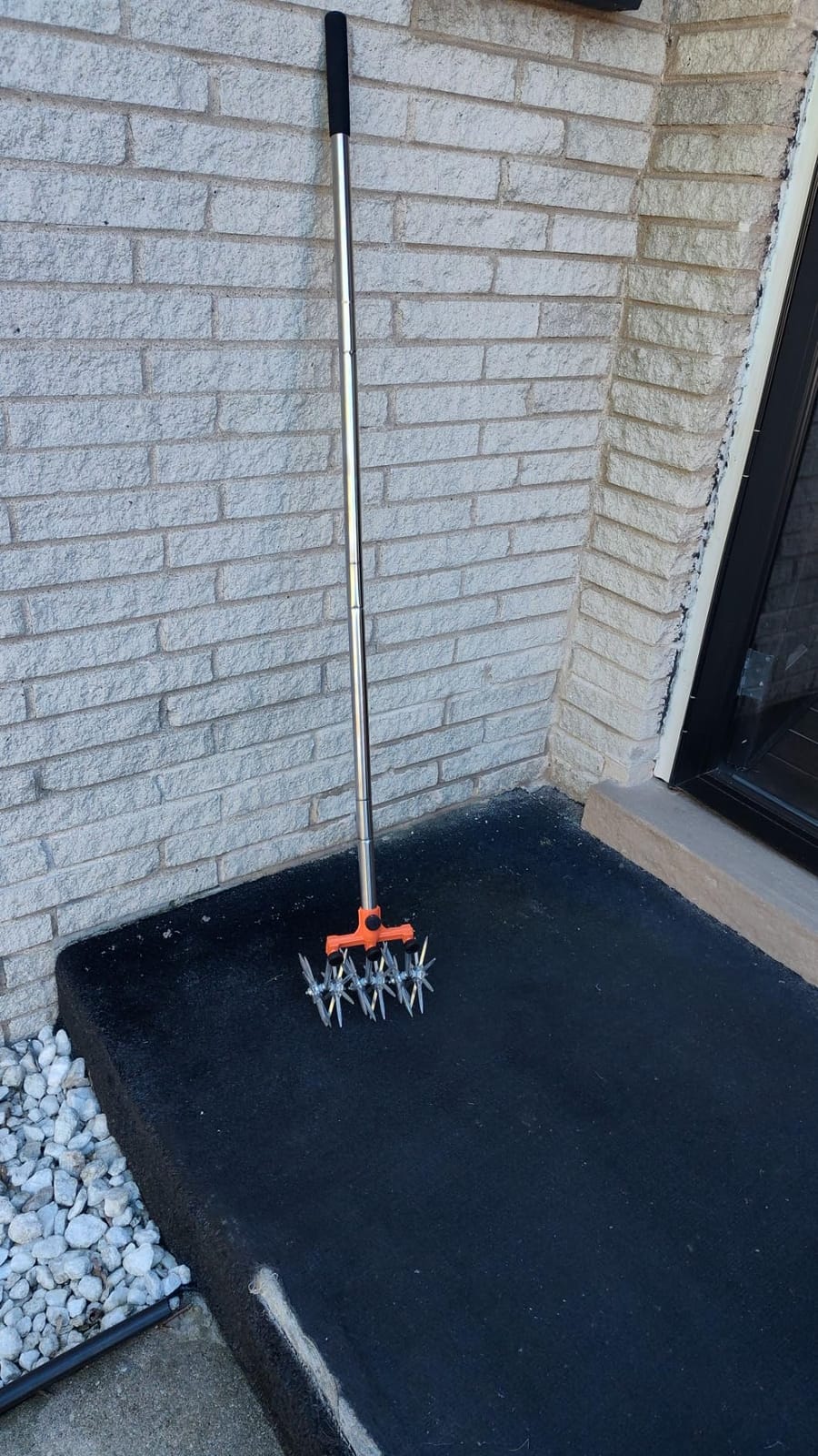 BARAYSTUS Rotary Cultivator Garden Rotary Tiller Adjustable Stainless Steel Poles Hand Tiller for Soil Mixing or Reseeding Grass Lawn Tiller Total Length 57 Inch customer photo 1