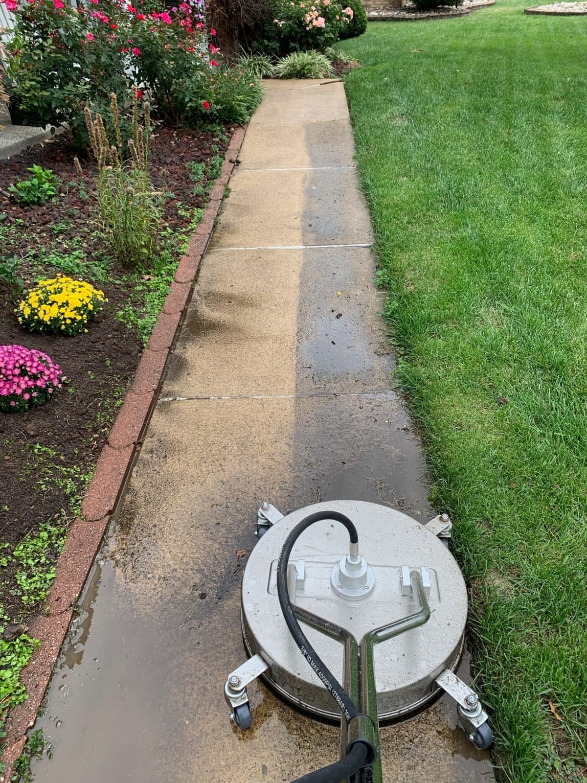 Tool Daily 18 Inch Surface Cleaner for Pressure Washer with 4 Wheels customer photo 1