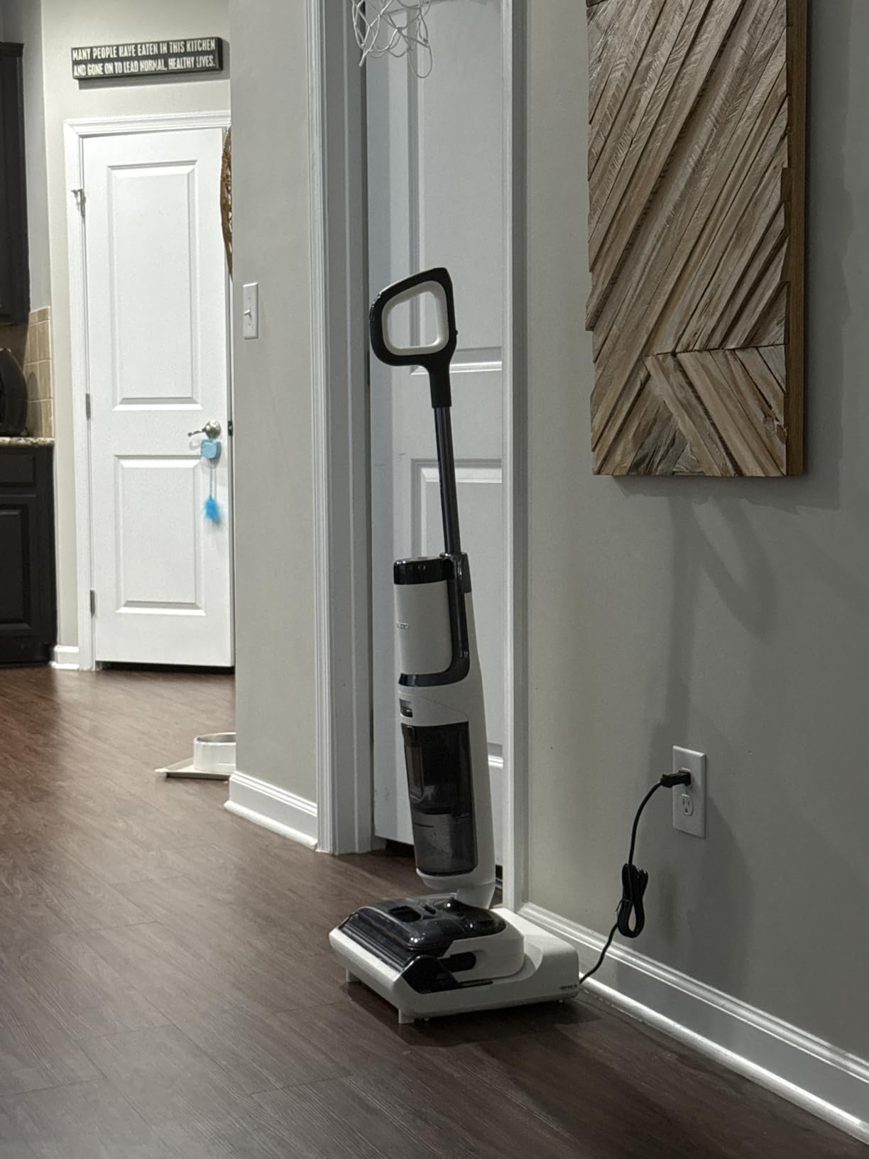 Tineco Floor ONE Stretch S6 Cordless Wet Dry Vacuum Cleaner, 180°Lay-Flat Smart Vacuum Mop, 40 Minutes Long Runtime 158℉ Flashdry Self-Cleaning, Dual-Sided Edge Cleaning Lightweight Floor Cleaner customer photo 1