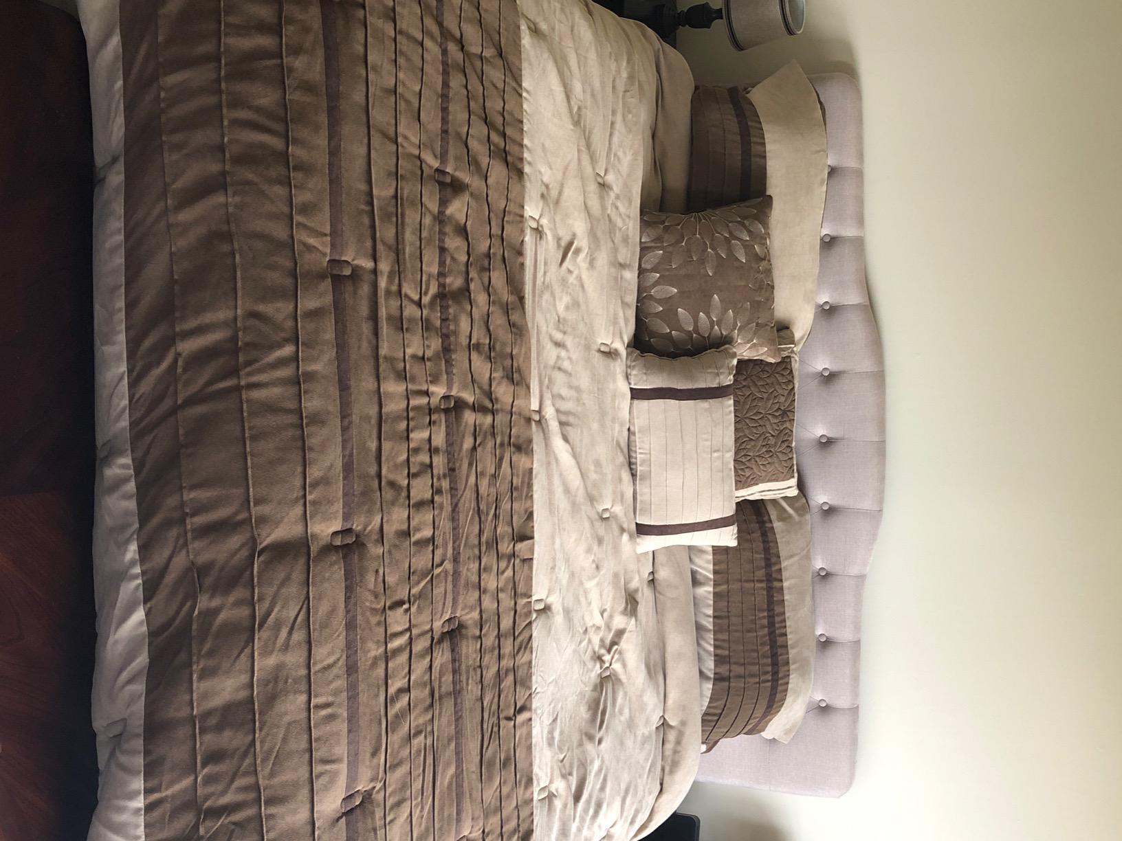 Rosevera Givanna Adjustable Height Headboard with Linen Upholstery and Button Tufting for Bedroom, King, Classic Beige customer photo 1