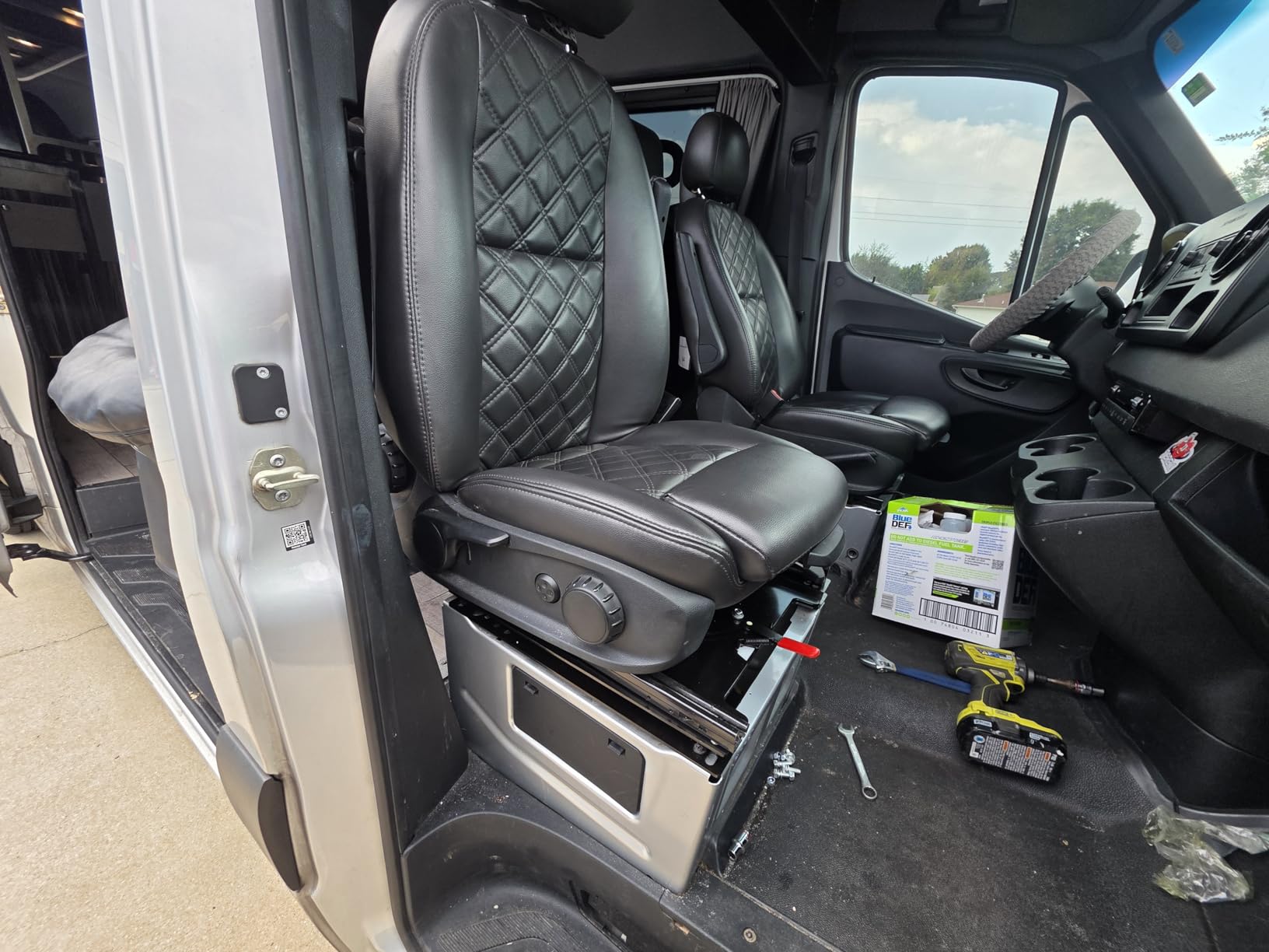 Passenger Side Swivel Seat Base for Sprinter Transit T5 T6 customer photo 1