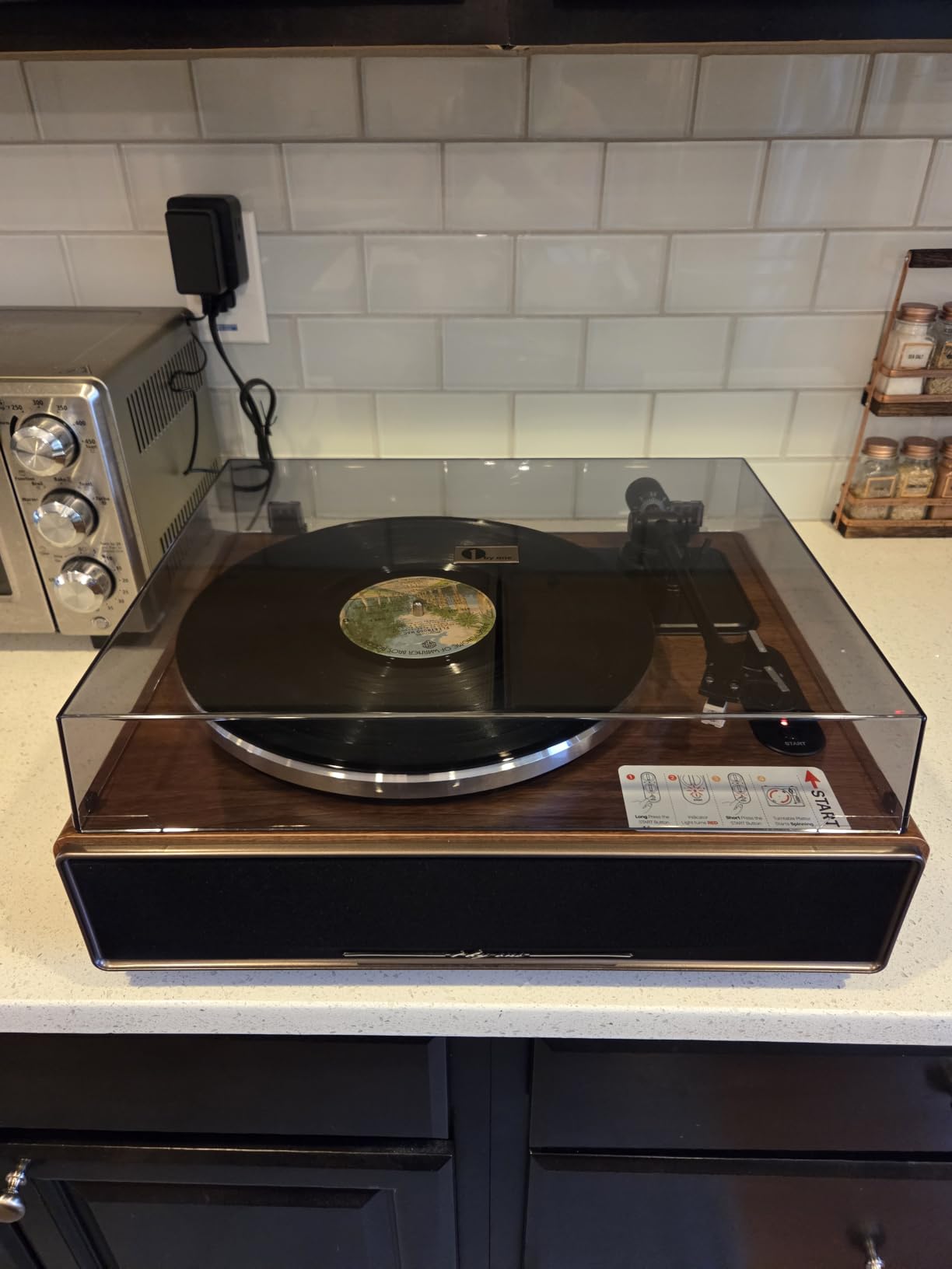 1 BY ONE High Fidelity All-in-One Record Player, Vinyl Turntable customer photo 2