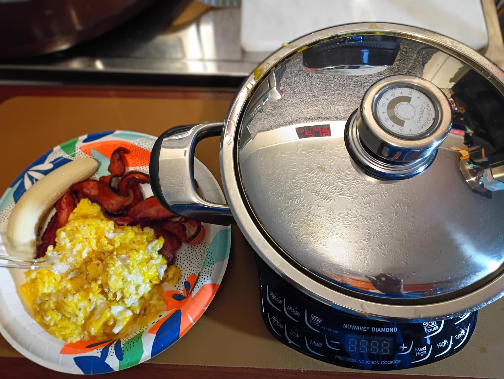 Nuwave Portable Induction Cooktop Diamond with Probe, 100°F to 500°F customer photo 1