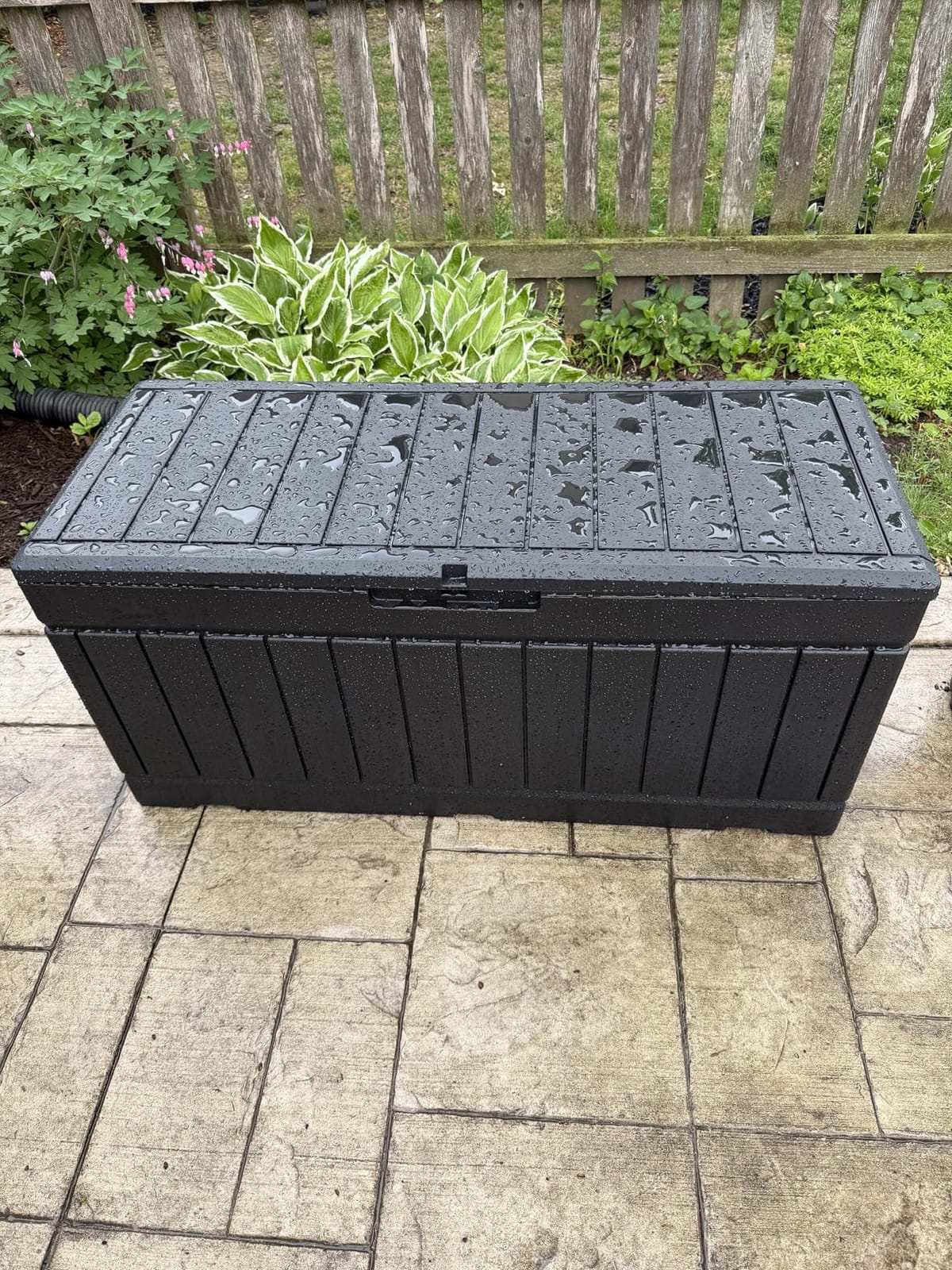 Devoko 78 Gallon Deck Box, Waterproof Resin Outdoor Storage Box customer photo 1