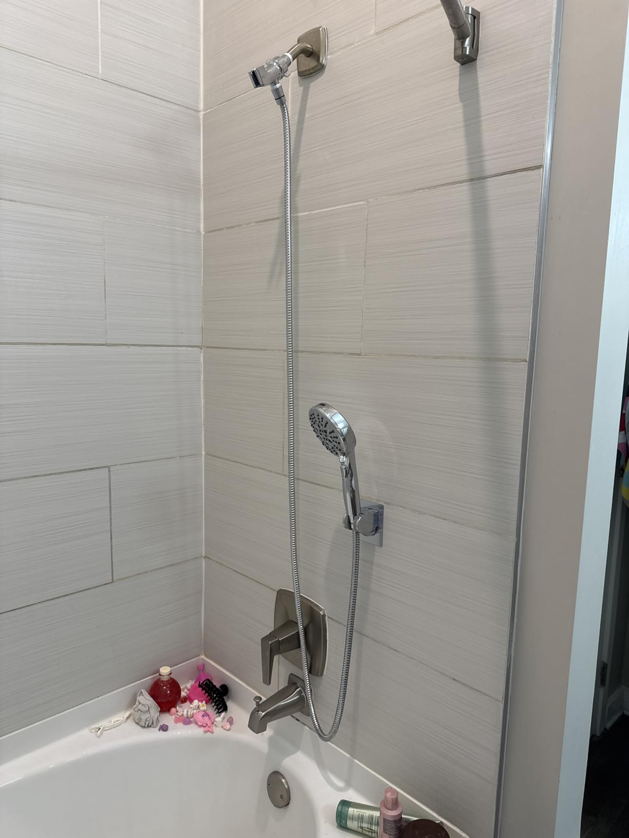 GwernKB Handheld Shower Head with ON OFF Switch & 79in Stainless Steel Hose customer photo 1