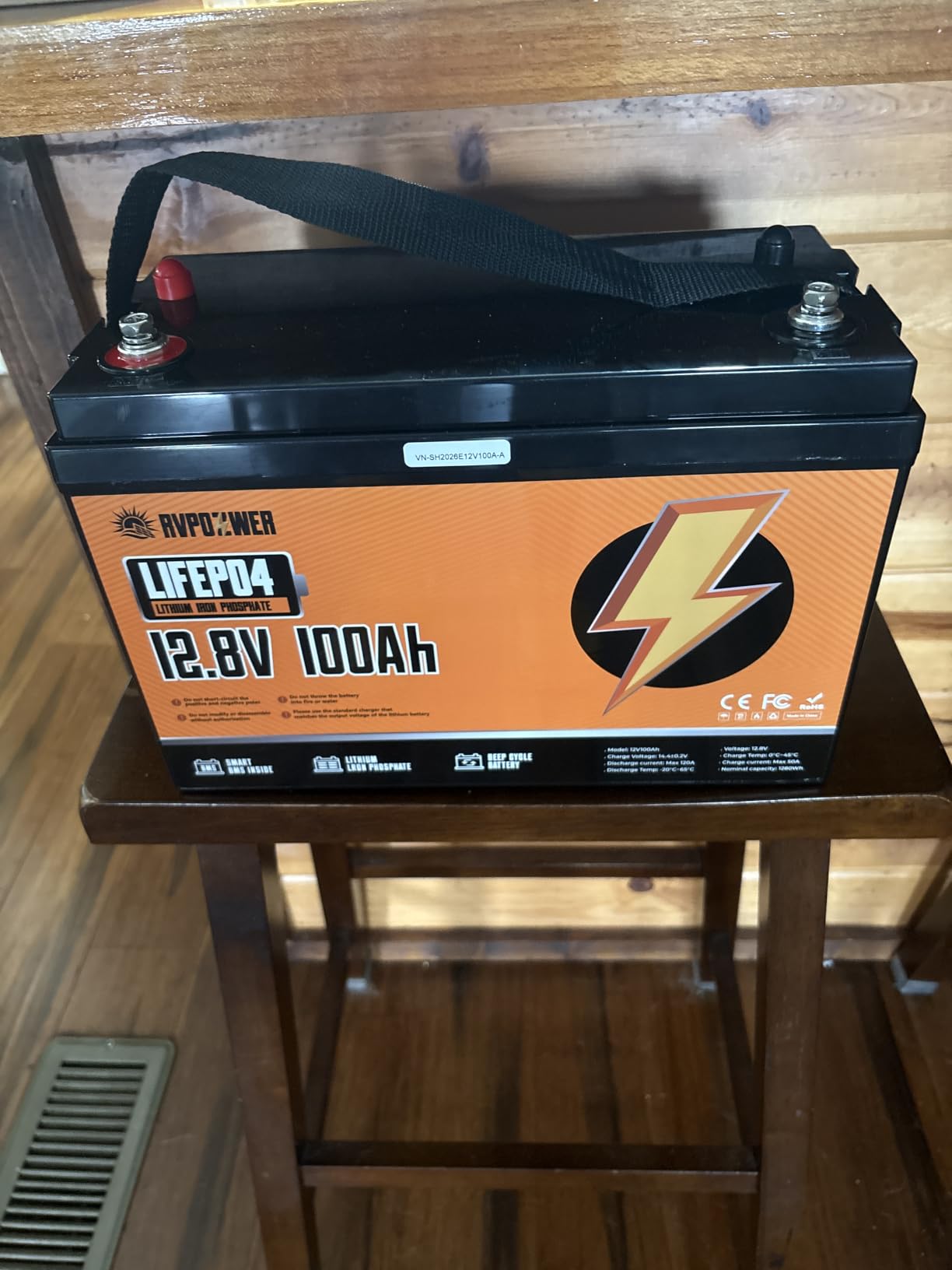 12V 200Ah LiFePO4 Lithium Battery, Max. 2560Wh, 15000 Deep Cycle Battery customer photo 2