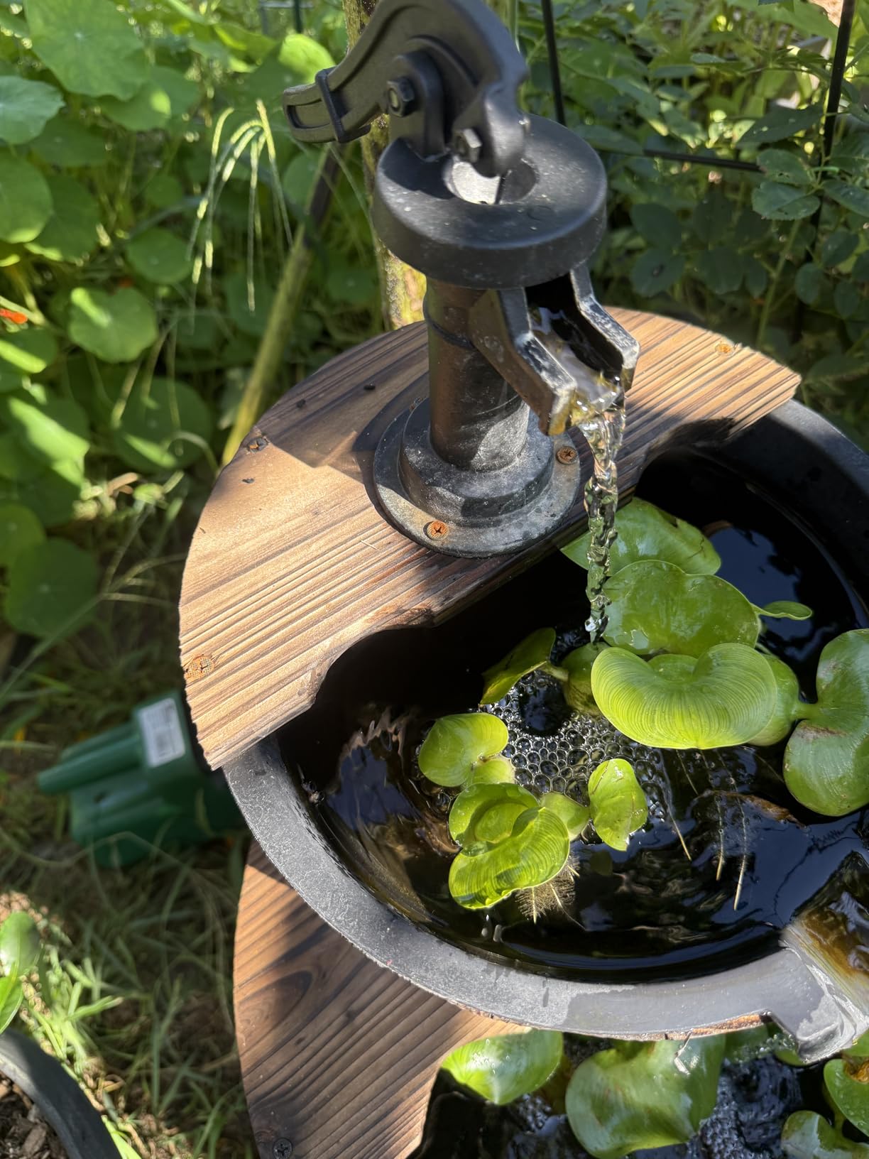 Aoxun 2-Tier Outdoor Water Fountain, Wood Barrel Cascading with Electric Decorative Hand Pump, Rustic Waterfall Fountain for Garden, Backyard, Patio, Porch, Yard customer photo 2
