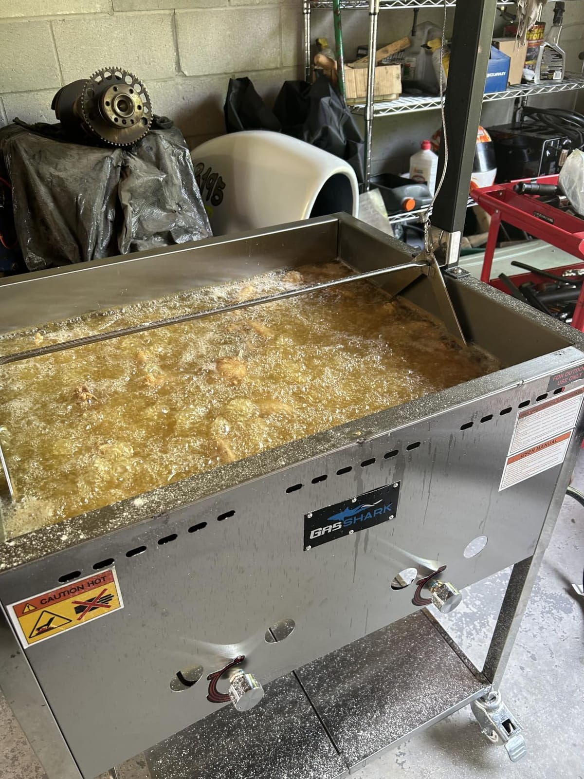 12 Gallon Propane Deep Fryer Cart | Basket Lift | Portable 4 Wheels | Stainless Steel | Outdoor Large Batch Frying for Chicken, Fish, and more | Turkey Fryer for Thanksgiving | Patent Pending customer photo 1
