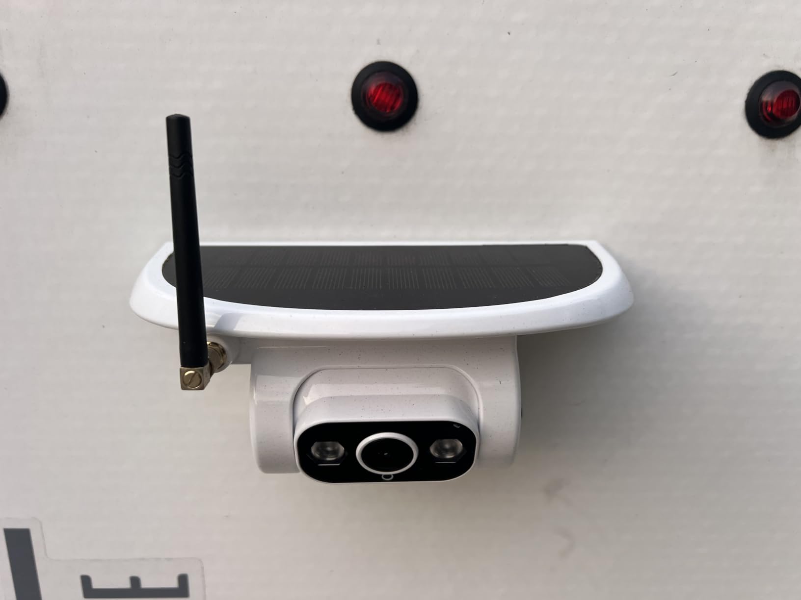 HD 1080P Wireless Backup Camera - Clear Day and Night Vision for Towable RV customer photo 2