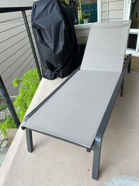 Ciokea Foldable Outdoor Lounge Chair, No Assembly Patio Chaise Lounge Outdoor with 5-Positions, Aluminum Pool Lounge Chair with Portable Design for Pool, Beach, Deck, Backyard, Khaki customer photo 2