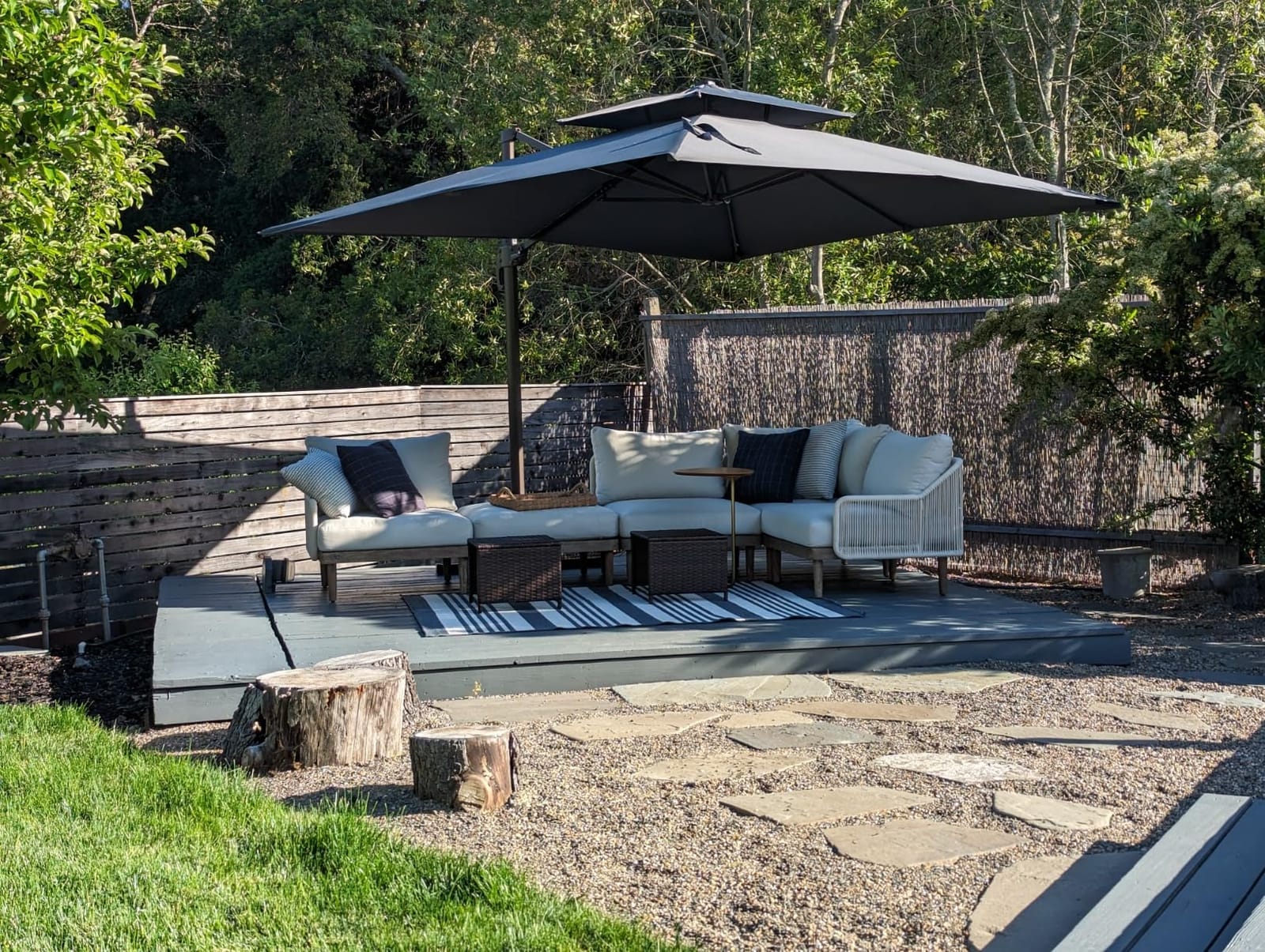 10x10FT Beige Cantilever Outdoor Patio Umbrella with Base, Large Square Offset Design, Double Top Heavy Duty Aluminum Frame & 360° Rotation for Pool Garden Deck Backyard customer photo 1