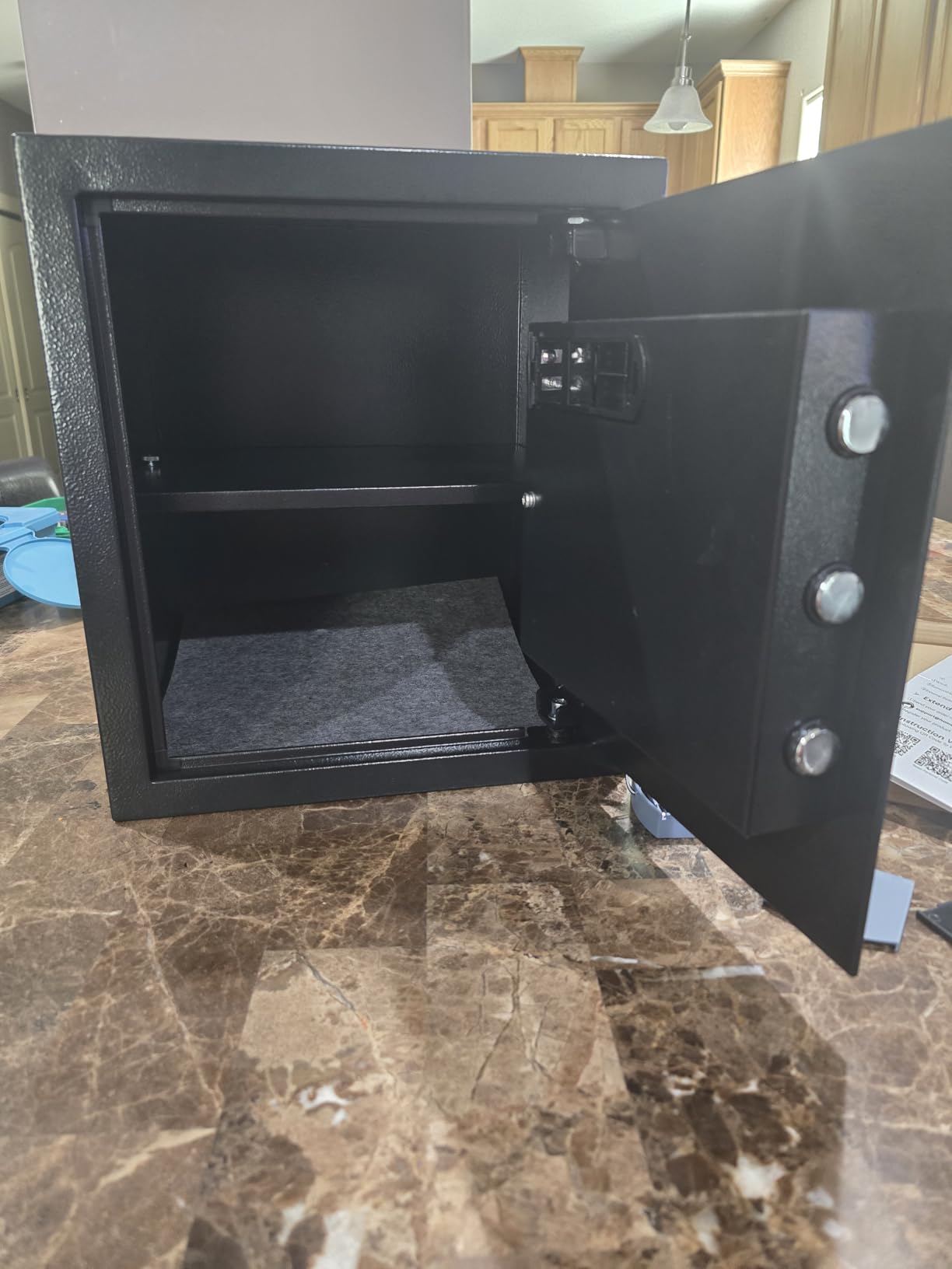 𝐔𝐩𝐠𝐫𝐞𝐝𝐞𝐝 2026 Fireproof Safes for Home| 1700°F 35-Min Protection customer photo 2