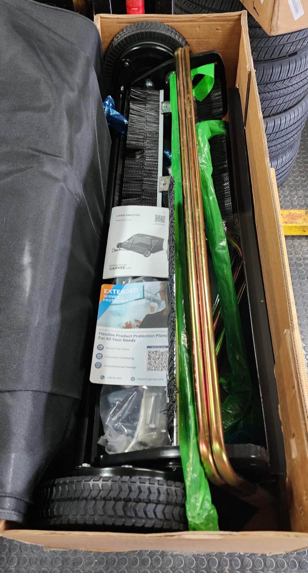 Garvee Tow Behind Lawn Sweeper 42 Inch, Heavy Duty Leaf & Grass Collector customer photo 2