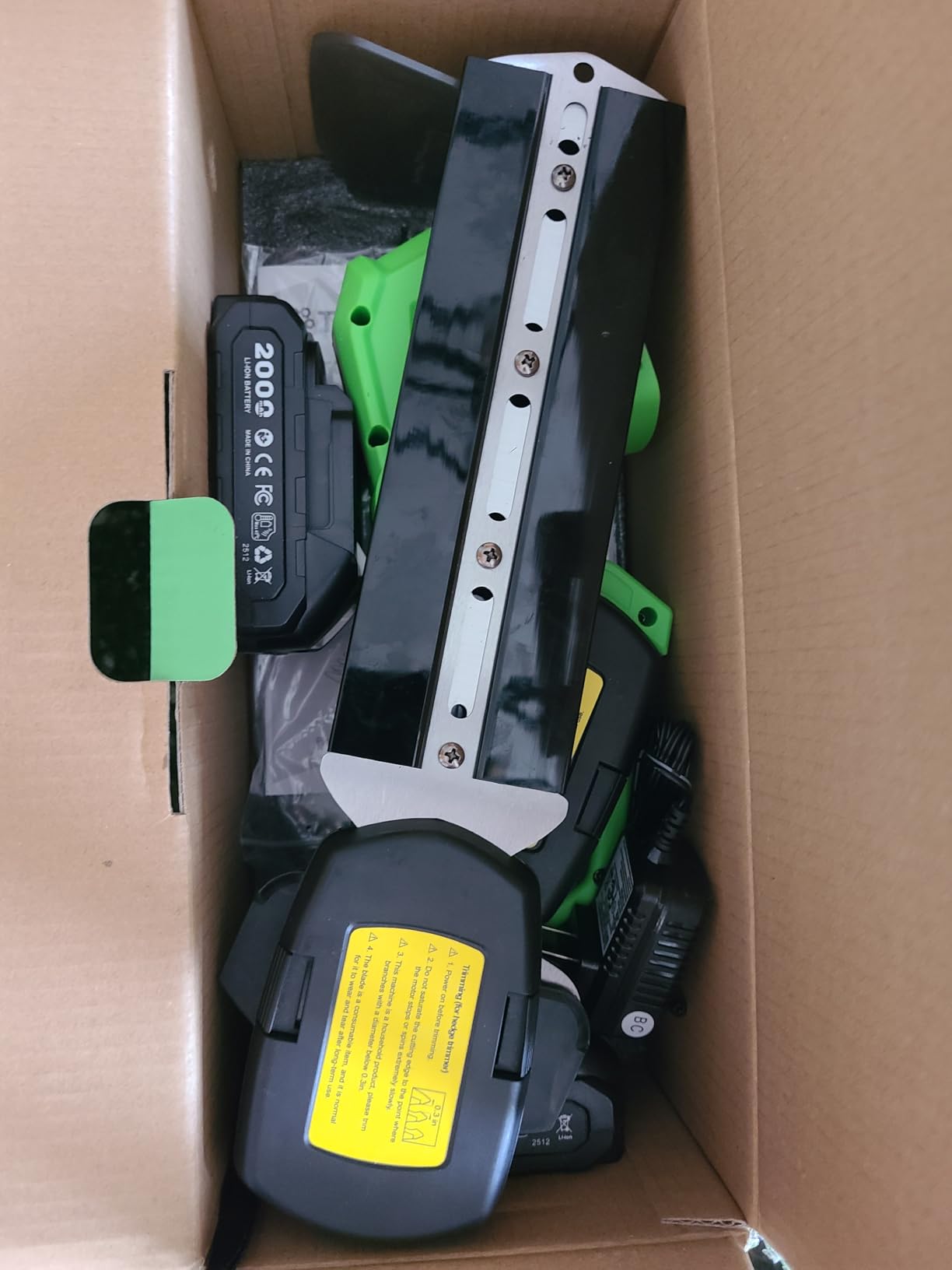 TaskStar 2-in-1 Cordless Hedge Trimmer & Grass Shears, 20V 2x2.0Ah Battery customer photo 2